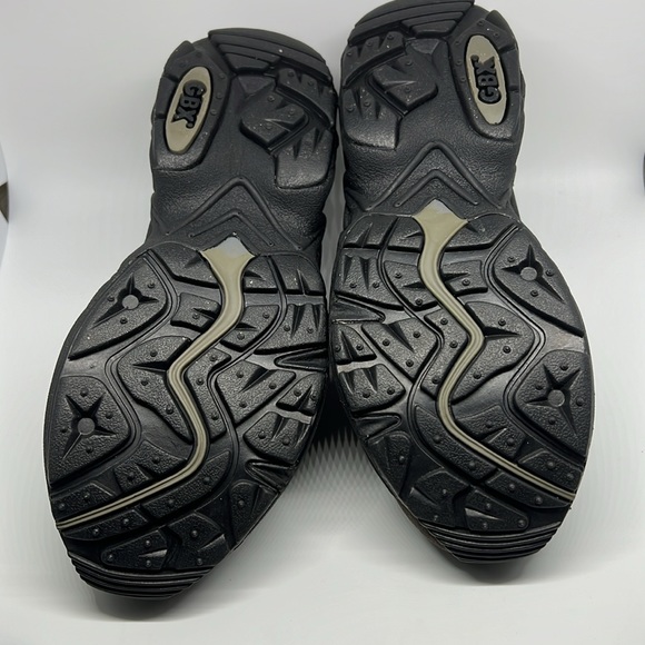 GBX shoes size 8 - Picture 9 of 10